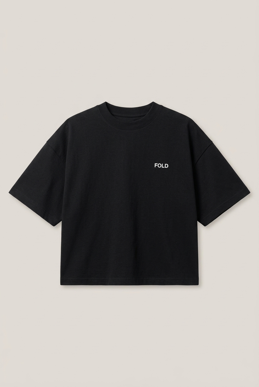 Boxy Crop Tee in black